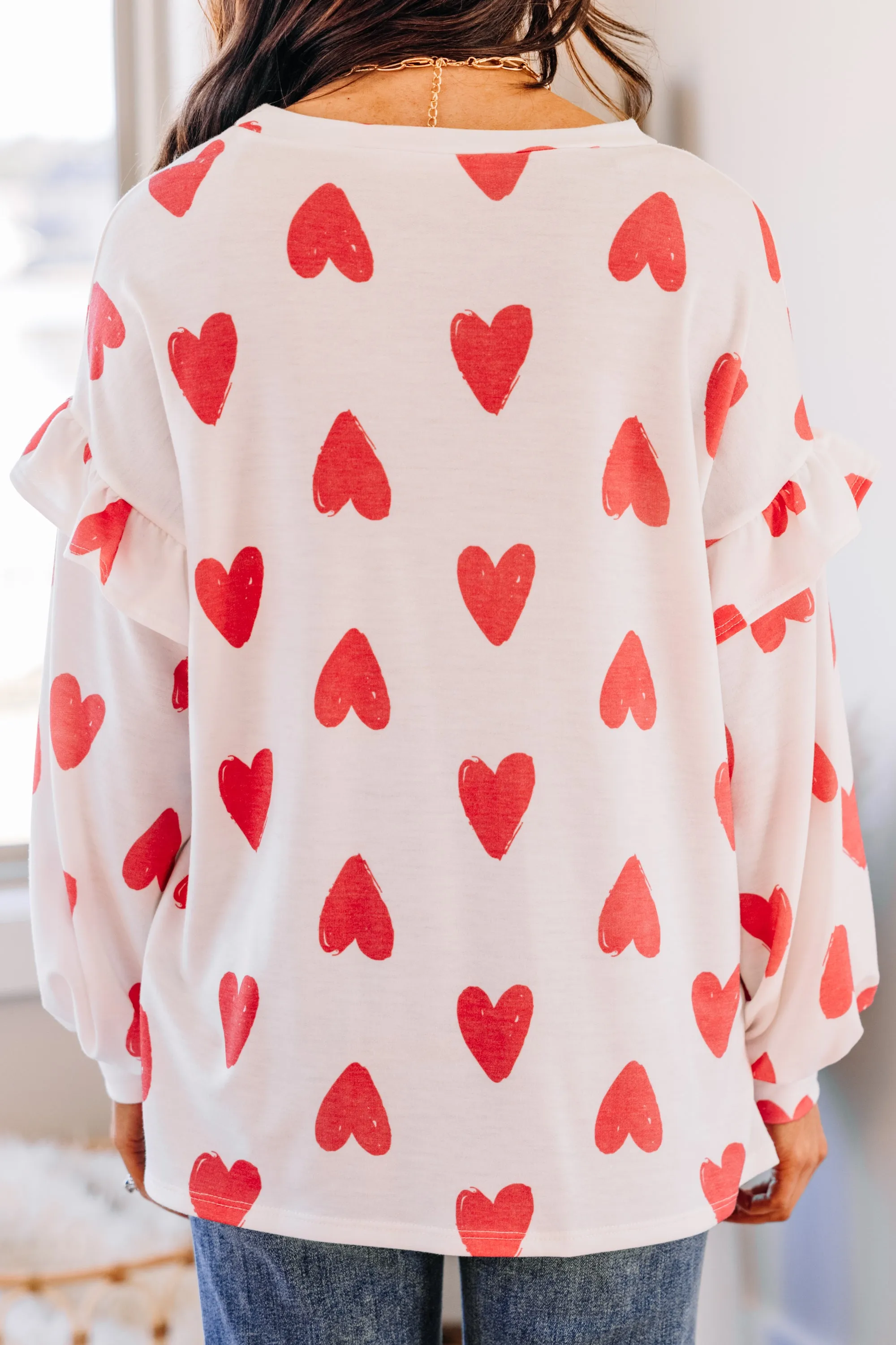 Adorable Destinations White Heart Print Ruffled Pullover