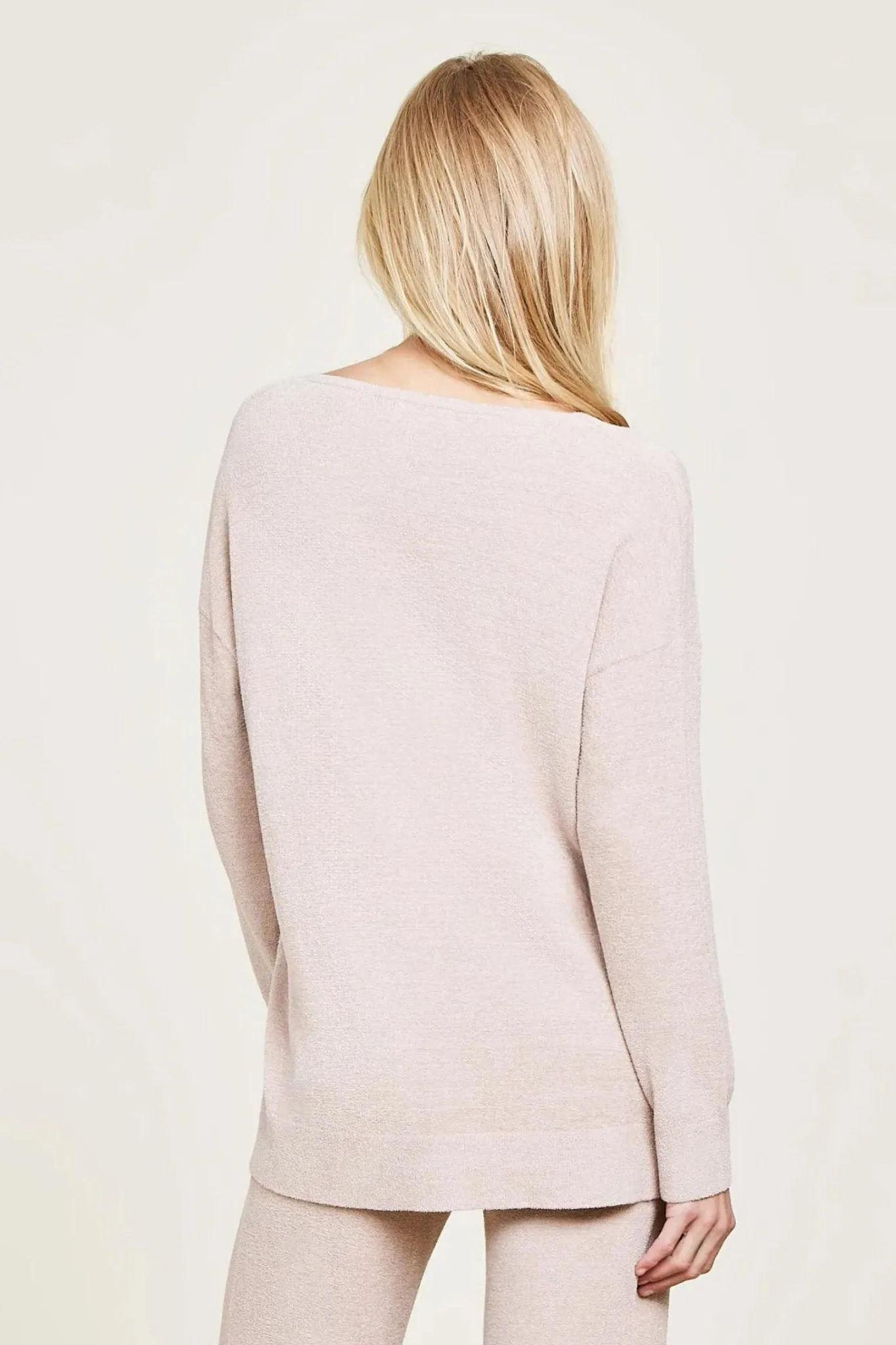 Barefoot Dreams: V Neck Hi-Low Pullover Sweater in Willow