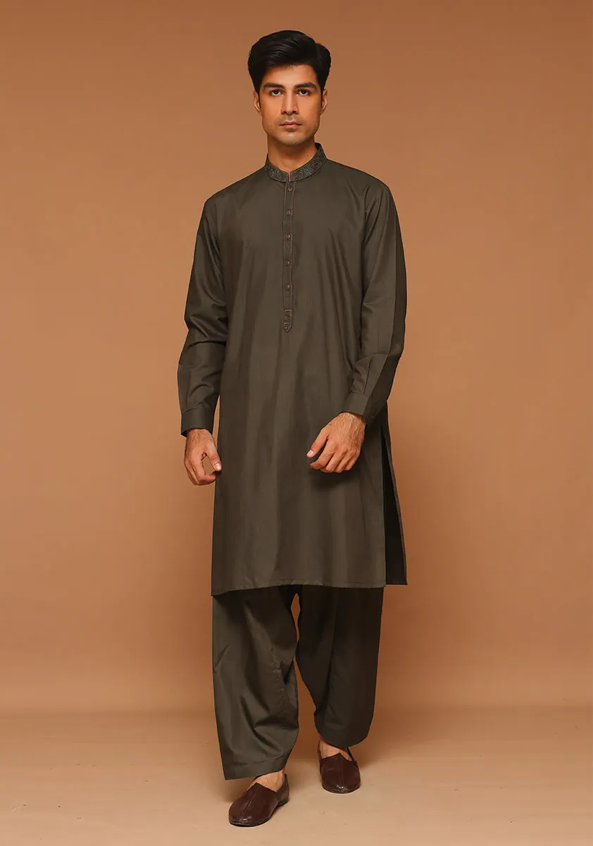 Basic Poly Viscose Tarmac Classic Fit Embroidered Suit