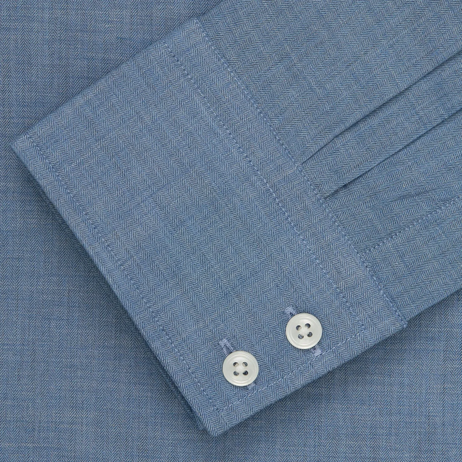 Blue Tailored Fit Shirt with Kent Collar and 2-Button Cuffs