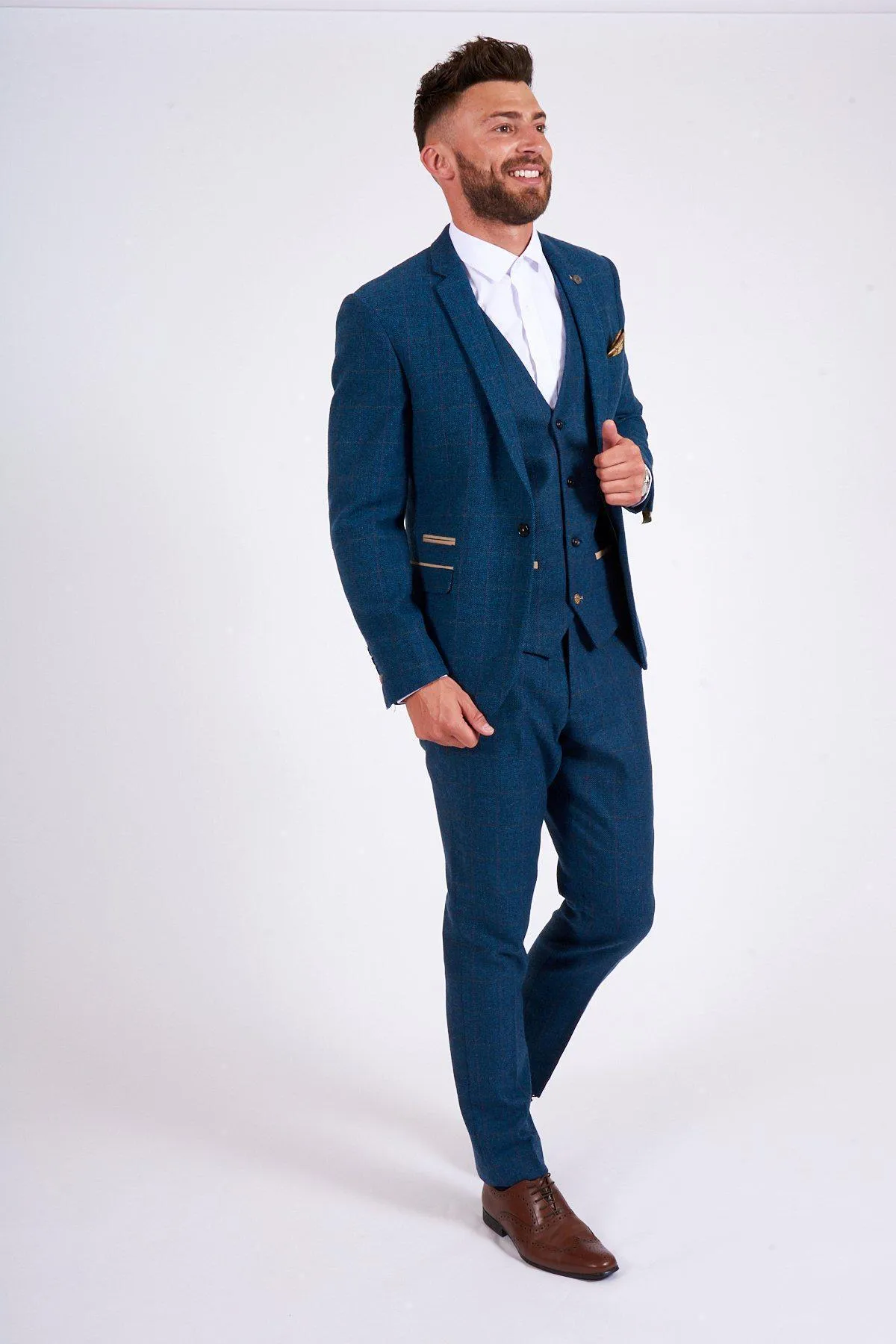 Fenerbahçe And Brazil Midfielder Fred in Dion Blue Tweed Check Suit