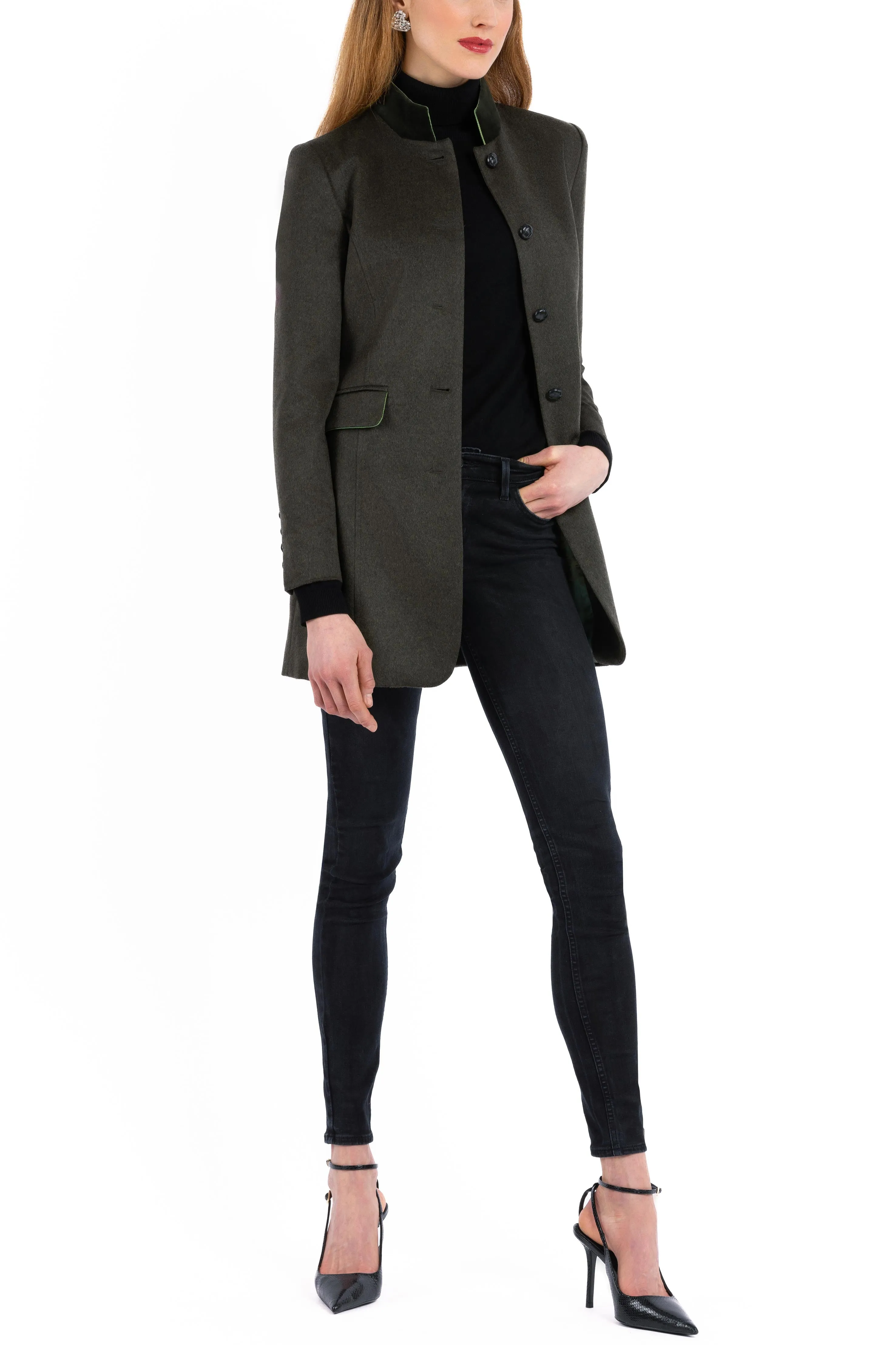 Long blazer in deep moss green combed cashmere