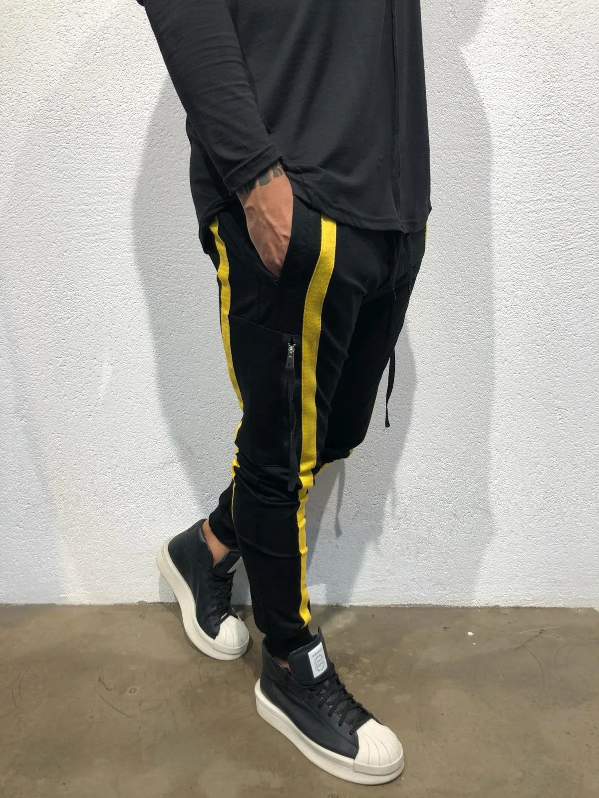 Sneakerjeans - Black Yellow Jogger Pant B304 Joggers