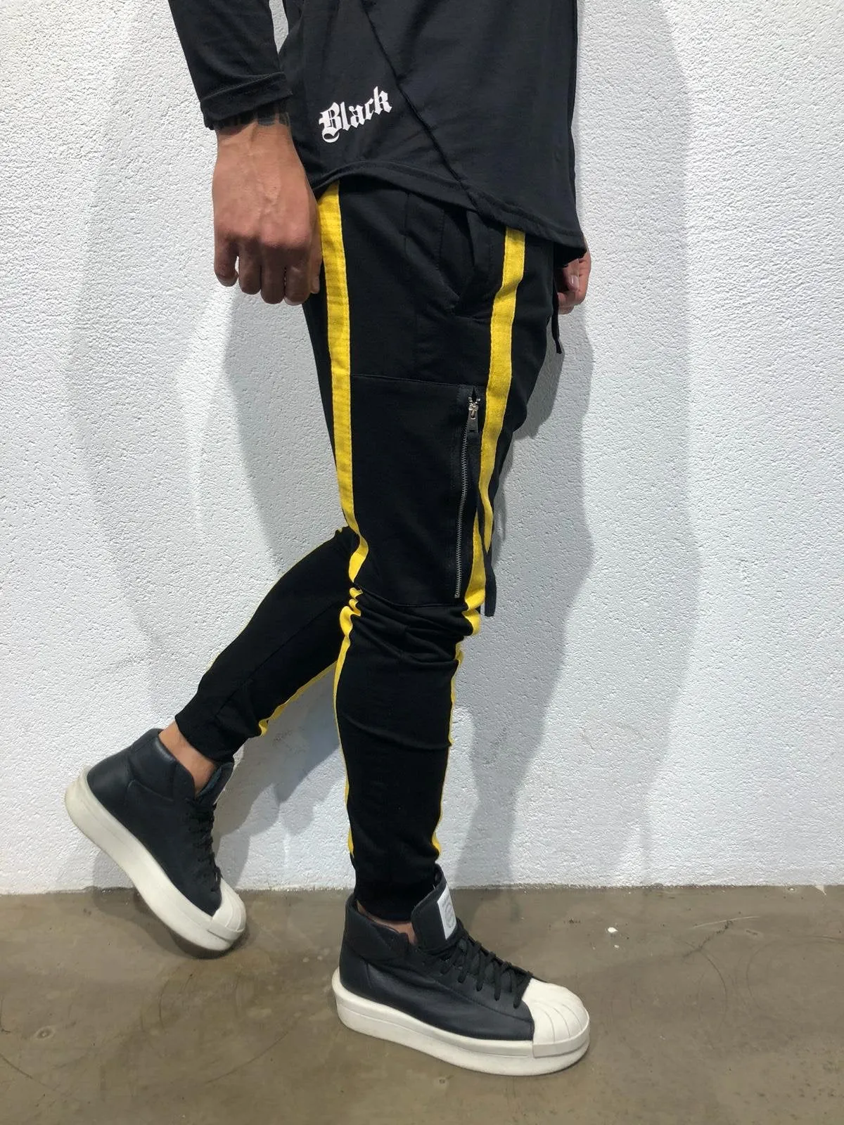 Sneakerjeans - Black Yellow Jogger Pant B304 Joggers